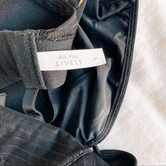 NWT Wear Lively Bralette - Picture 4 of 4